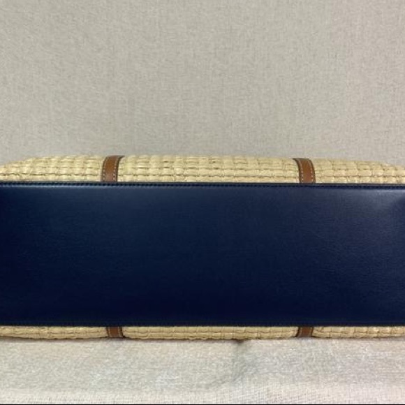 Tory Burch Tan and Navy Tote Bag - Picture 7 of 8